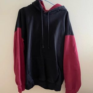 Brandy Melville - Oversized Hoodie